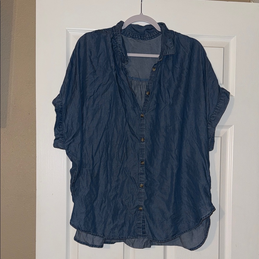 Casual Blue Button-Up Shirt